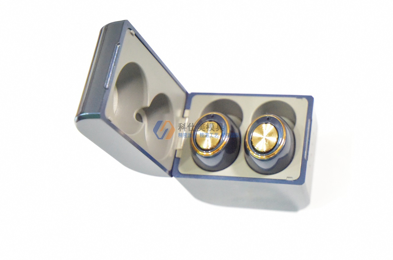 雙色模具加工對(duì)設(shè)備的要求